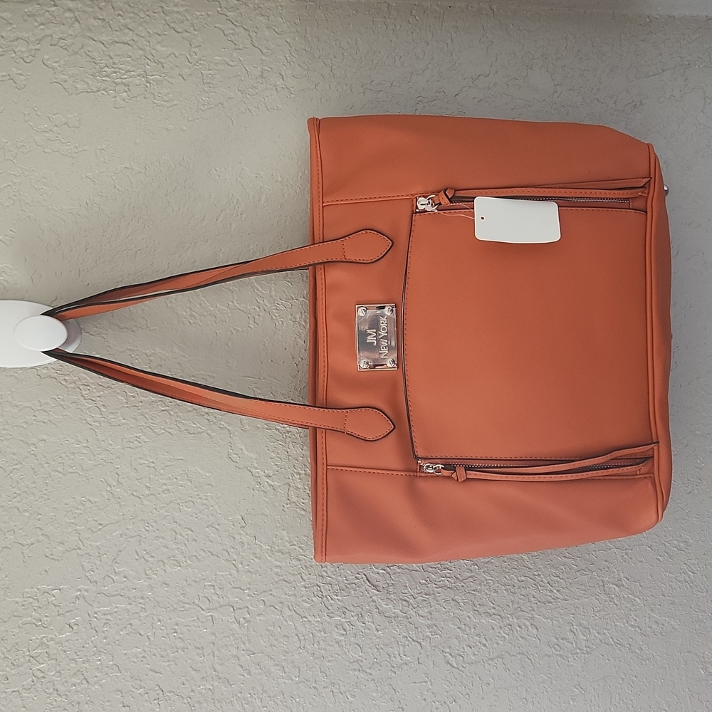 JM NEW YORK LARGE TOTE WITH TABLET HOLDER NEW WITH TAGS